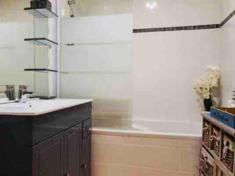 Appartement Vue Mer - Rdc - Parking Prive - Meuble Tourisme 4 Etoiles Agde Ngoại thất bức ảnh